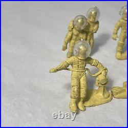 VTG 6 Tom Corbett Space Academy Figures Yellow Spacemen with Original Helmets