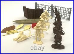 VTG Marx Daktari Playset Jungle Jim LOT of 19 Action Figures & Accesories