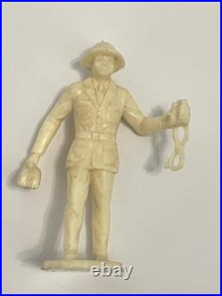 VTG Marx Daktari Playset Jungle Jim LOT of 19 Action Figures & Accesories