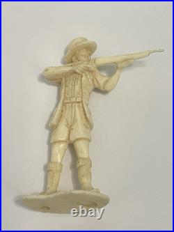 VTG Marx Daktari Playset Jungle Jim LOT of 19 Action Figures & Accesories