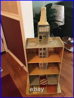 Very Rare 1950's Marx Skyscraper Building Tin Toy Playset with Accessories