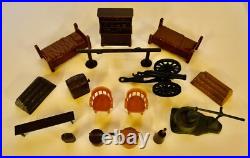 Vintage 1950's Marx Fort Apache Play set