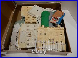 Vintage 1950's Marx The White House withPresidents in OB
