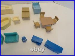 Vintage 1950s/1960s Marx Dollhouse Playset Ranch House No. 4770 with Furniture