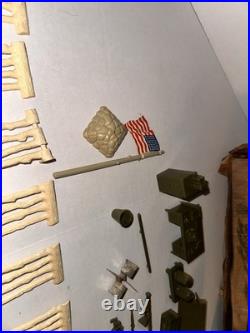 Vintage 1950s LOUIS MARX US ARMY TRAINING CENTER TOY SET WithORIGINAL BOX