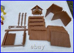 Vintage 1950s Marx Fort Apache Stockade 2000 Box Tin Cabin Lt. Masters Rusty