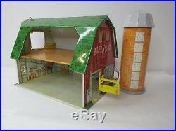 Vintage 1951 MARX Modern Farm Set almost complete Original Box & Paper Packaging