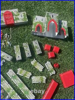 Vintage 1953 Marx 1st Issue Medieval Knight Castle Fort Playset With Accessories +