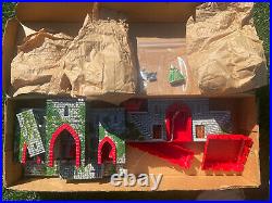 Vintage 1953 Marx 1st Issue Medieval Knight Castle Fort Playset With Accessories +