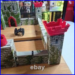 Vintage 1956 Louis Marx Medieval Castle Fort Playset Lot