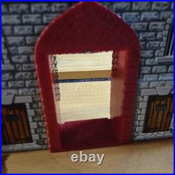 Vintage 1956 Louis Marx Medieval Castle Fort Playset Lot