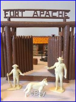 Vintage 1956 RIN TIN TIN, FORT APACHE, MARX Play Set, Series 500, #3657, WithBox