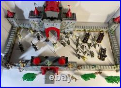 Vintage 1960's Marx Robin Hood Castle Playset withBox #4718