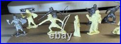 Vintage 1960's Marx Robin Hood Castle Playset withBox #4718