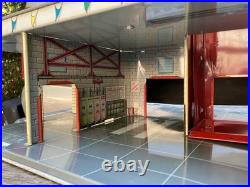 Vintage 1960's Marx Tin Litho Day & Nite Gas Service Station Center Lubritorium