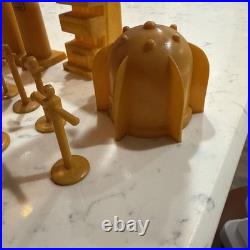 Vintage 1960s Marx Moon Base Original Accessories Oxygen Tanks Lasers Shelve Etc Vintage 1960s Marx Moon Base Original Accessories Oxygen Tanks Lasers Shelve Etc