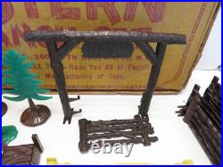 Vintage 1960s Marx Playset Western Ranch Set (b)