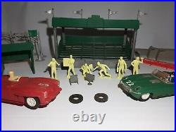 Vintage 1960s Marx Racetrack Slot Car Grandstand Lights Shed Crew Figure Set