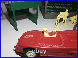 Vintage 1960s Marx Racetrack Slot Car Grandstand Lights Shed Crew Figure Set