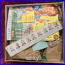 Vintage 1960s Marx White House Playset Plastic Display Complete withBox Unbuilt