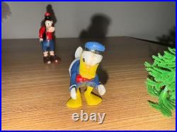 Vintage 1960s Walt Disney Productions Playset Goofy, Donald Duck, Honest Joh Vintage 1960s Walt Disney Productions Playset Goofy, Donald Duck, Honest Joh
