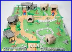 Vintage 1961 MARX The Flintstones Play Set No 4672 w Box Near Complete Original