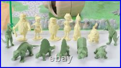 Vintage 1961 MARX The Flintstones Play Set No 4672 w Box Near Complete Original