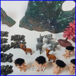 Vintage 1965 Marx Troll Village Miniature Playset D511 Figures Animals