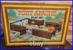 Vintage 1967 FORT APACHE Play Set