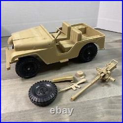 Vintage 1967 Marx Toys Rat Patrol Jeep with Accessories READ