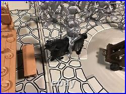 Vintage 1968 Marx Fighting Knights Carry All Action Play Set 4635 & Accessories