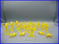 Vintage 1968 Marx Fort Apache Carry-All Action Playset