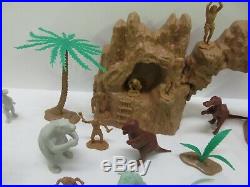 Vintage 1971 Marx Prehistoric Dinosaurs Play Set #3398 Complete Excellent Rare