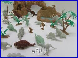 Vintage 1971 Marx Prehistoric Dinosaurs Play Set #3398 Complete Excellent Rare