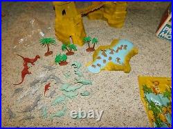 Vintage 1975 Marx Playset 3414 Prehistoric Mountain W / Original Box Rare