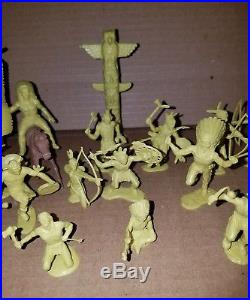 Vintage 54mm Marx Cream Indians Wagon Train Totem Pole 9 Poses Lot Of 16