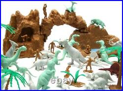 Vintage 60's Marx Prehistoric Dinosaur Caveman Mountain Playset withInsert Box NM
