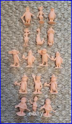 Vintage Complete Flintstone Collector Play Set, Marx, Ruby Edition, 1991