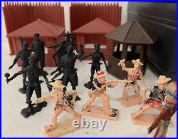Vintage Fort Apache MARX Playset mixed Figures Accessories Extras Details