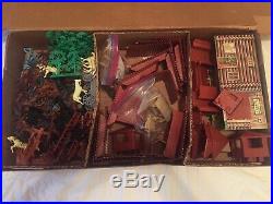 Vintage Fort Apache Sears & Roebuck Marx play set