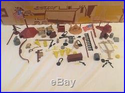 Vintage Fort Apache Sears & Roebuck Marx play set