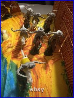 Vintage Fort Cheyenne Playset Case Cowboys Indians Horses Western Marx 1960s