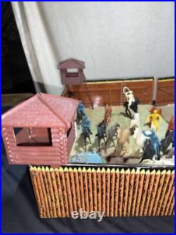Vintage LOUIS MARX Fort Apache Carry-All Action Playset with Accessories 1968