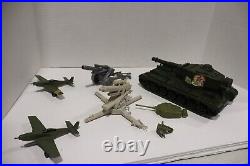 Vintage Lot of Various Plastic Army Toys Marx WW2 Vehicles Soldiers ROUGH