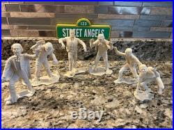 Vintage Louis Marx 1963 Universal Picture Co. Monsters 6 Figures, Halloween