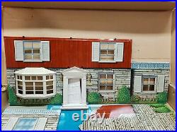 Vintage Louis Marx Colonial Metal 2 Story Doll House roof Patio withbox furniture