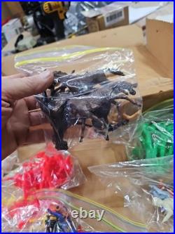 Vintage Louis Marx Fort Apache Play Set Box Figures Horses Accessories