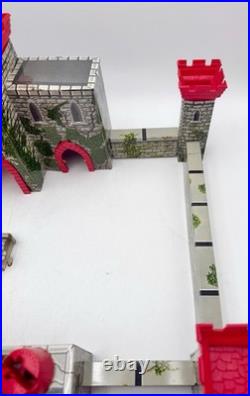 Vintage Louis Marx Prince Valiant Medieval Castle figures & horses 1950s Litho