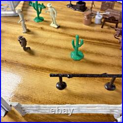 Vintage Louis Marx Roy Rogers Rodeo Ranch Playset Incomplete
