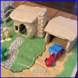Vintage Louis Marx The Flintstones Play Set 4672 Original Box